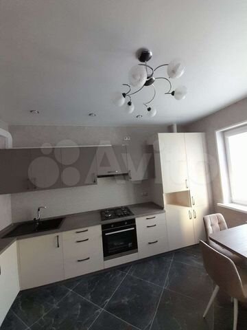 2-к. квартира, 65,6 м², 6/14 эт.