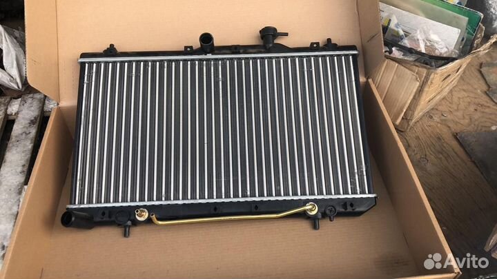 Радиатор охлаждения Hyundai Accent с АКПП
