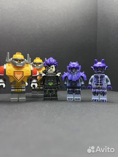 Минифигурки Lego Chima & Nexo Knights