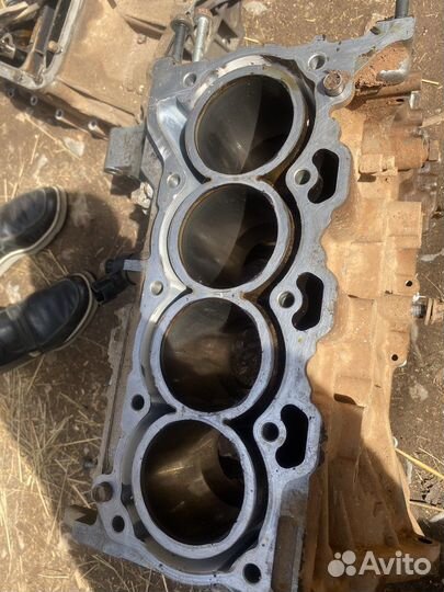 Двигатель toyota corolla 150 1zr