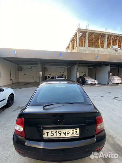 Передний бампер priora