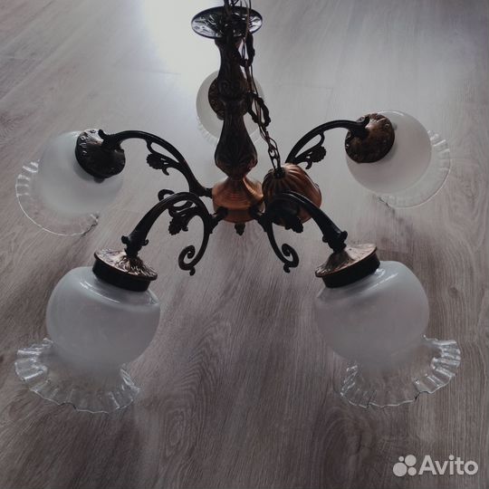 Люстра потолочная