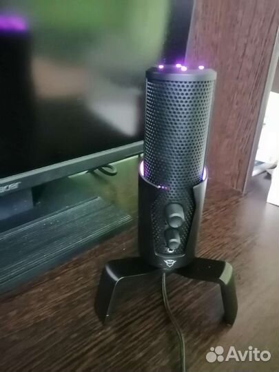 Микрофон игровой / студийный GXT258 fyru новый