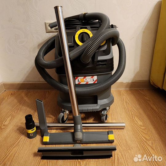 Аренда моющего пылесоса karcher