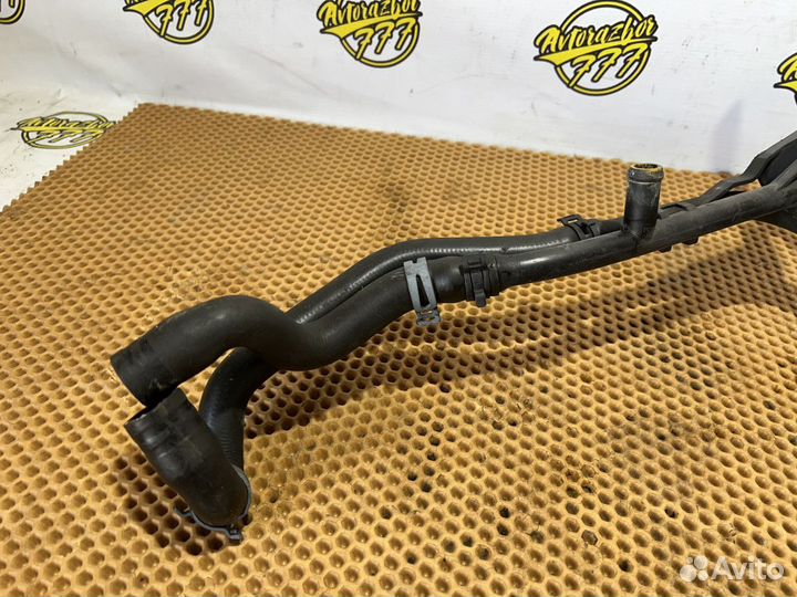 Трубка системы охлаждения Volkswagen Tiguan 1 5N