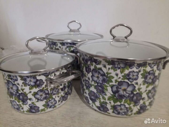 Кастрюля эмалированная новая