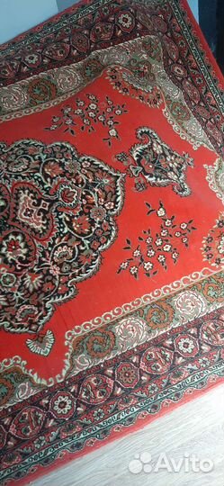 Ковер шерстяной 3 на 2.возможен торг