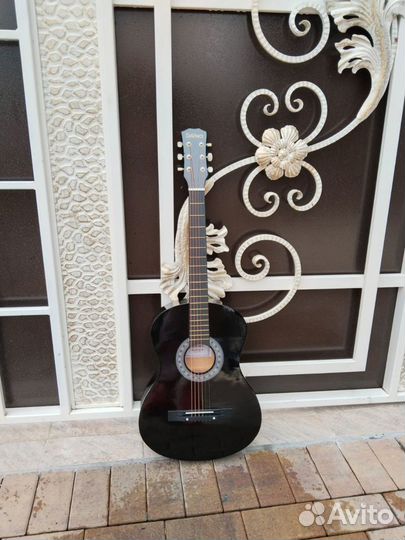 Гитара акустика (новая)