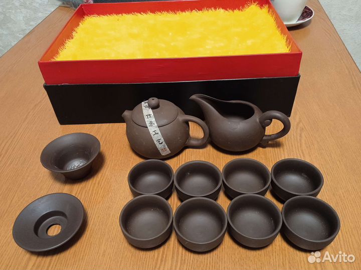 Китайский чайный сервиз в подарочной упаковке