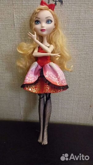 Ever After High Эппл Вайт