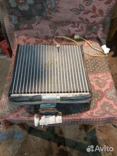 Радитор кондиционер салонный ланцер 9