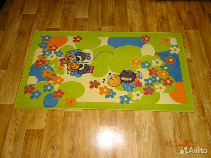 Кровать - чердак со столом, шкаф для детской