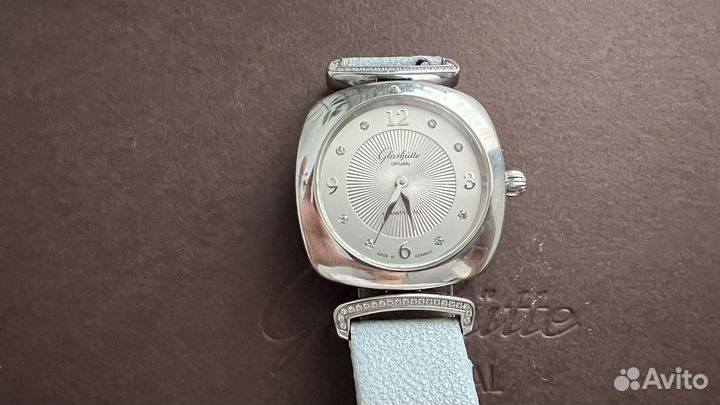 Часы glashutte original