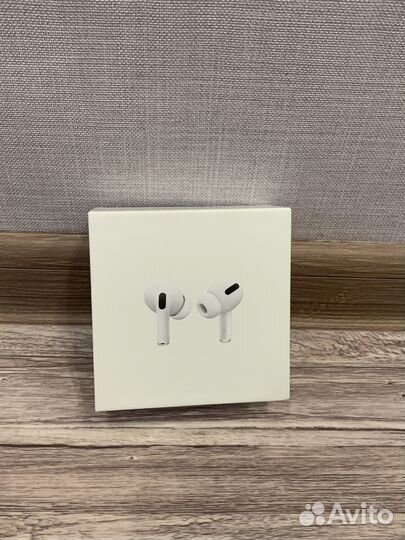 Беспроводные наушники AirPods Pro