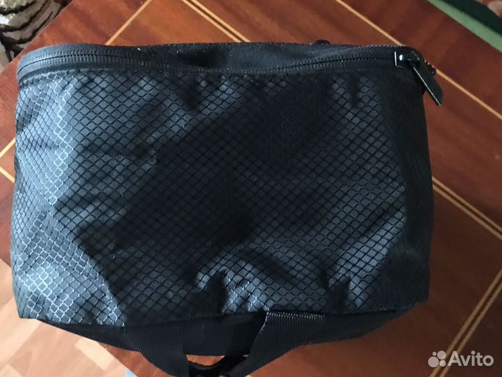 Сумка спортивная фирмы Reebok оригинал