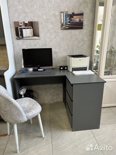 Компьютерный стол от производителя