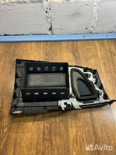 Накладка подушки безопасности передняя левая