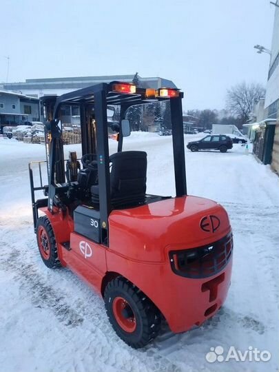 Вилочный погрузчик EP Equipment CPCD30T3-490, 2023
