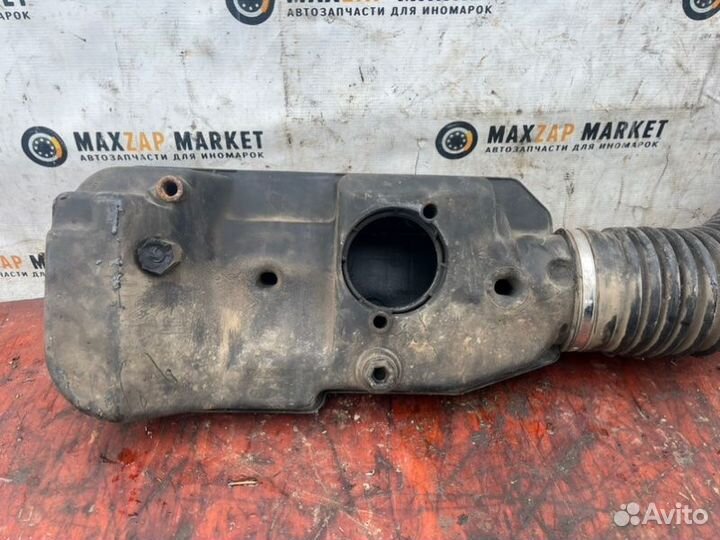 Резонатор воздушного фильтра Ford Mondeo 1 2.0