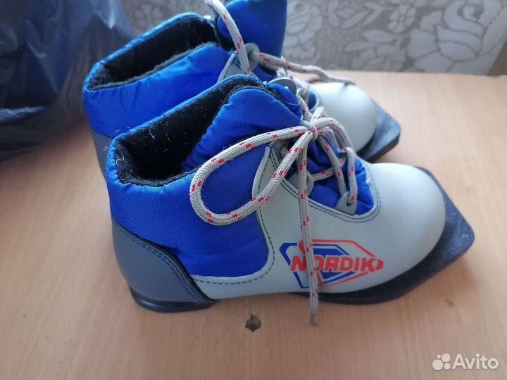 Лыжные ботинки классические р31