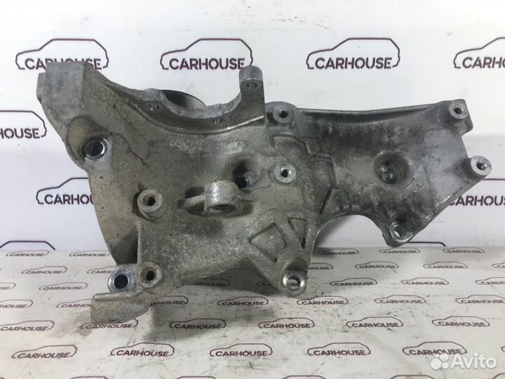 Кронштейн генератора Audi A4 B7 2.0 BPJ
