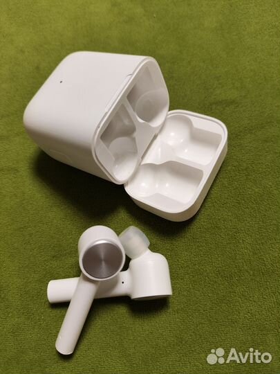 Беспроводные наушники xiaomi