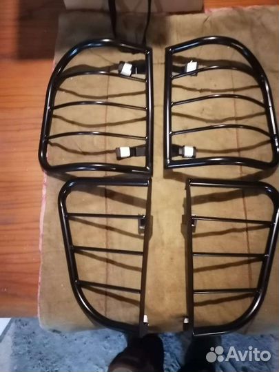 Защита-накладки на стоп-сигнал toyota lend cruiser