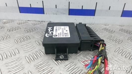 Блок управления ручника (стояночного тормоза) BMW