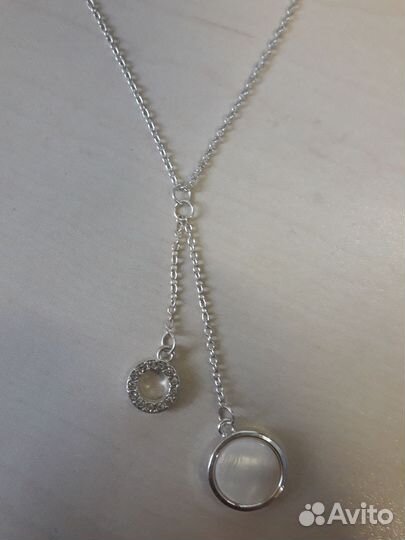 Колье, кулоны, браслеты