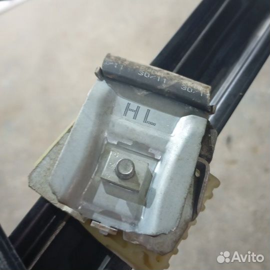 Стеклоподъемный механизм задний левый Volkswagen