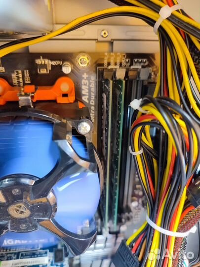 Компьютер 8гб, 4 ядра, 256 SSD