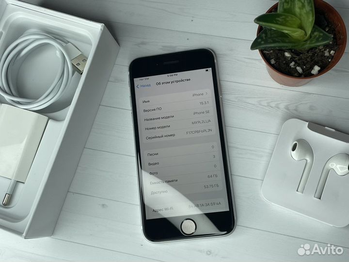 iPhone Se 2020 64gb Акб-100 Идеальный