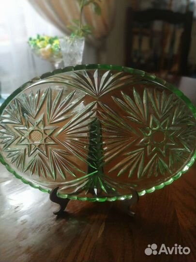 Ваза поднос рюмка урановое стекло СССР