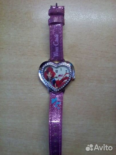 Продам часы Winx