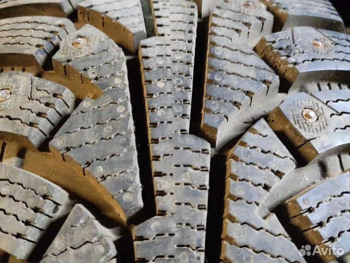 Nokian Tyres Hakkapeliitta 5 225/65 R17