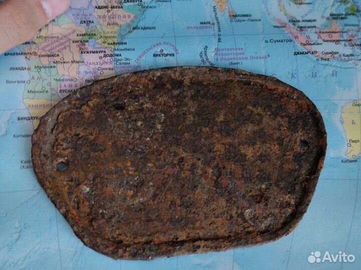 Табличка Держинец