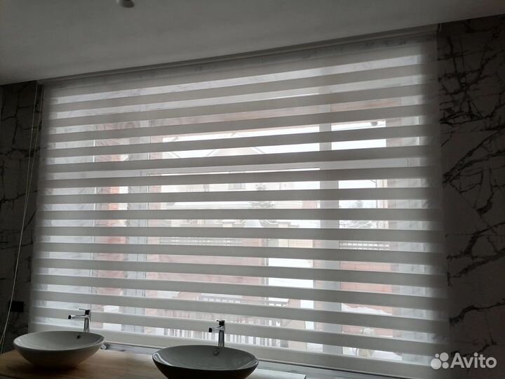 Рулонные шторы Зебра