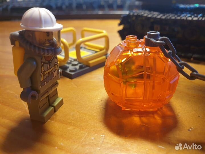 Lego City 60122 Вездеход исследователей вулканов