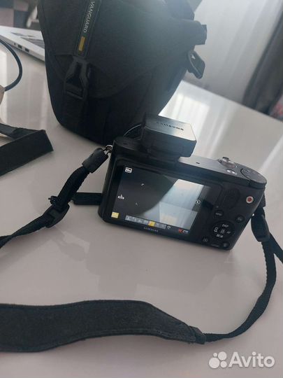 Фотоаппарат Samsung nx1100