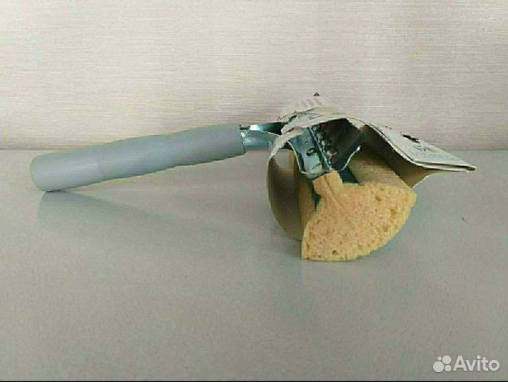 Скребок для окон стеклоочиститель Италия новый