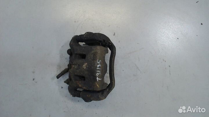 Суппорт Nissan Navara, 2006