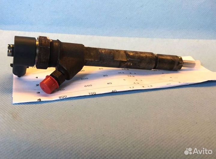 Форсунка BMW 5 F10 0445110616