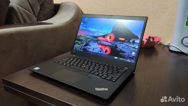 Lenovo thinkpad x390 Intel Core I5-8265U 8/256