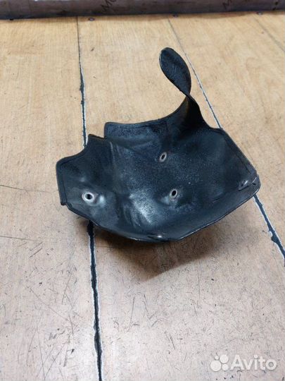 Кожух выпускного коллектора Opel Combo Z17DTH 2005