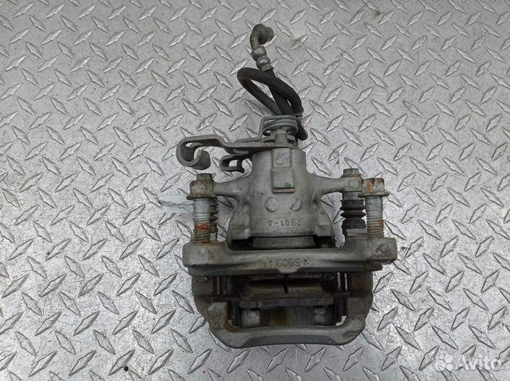 Суппорт задний правый Chevrolet Cruze J400 1349817