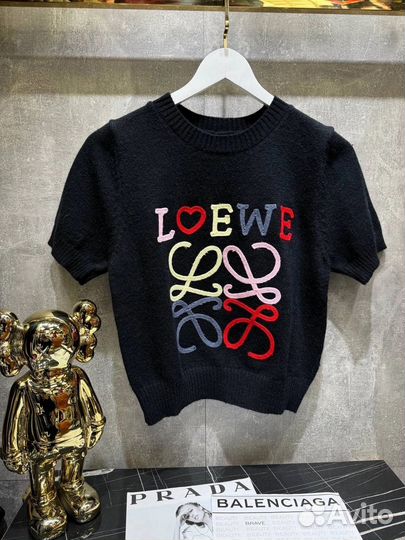 Женская кофта loewe