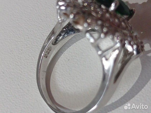 Серебряный комплект(кольцо,серьги, браслет)