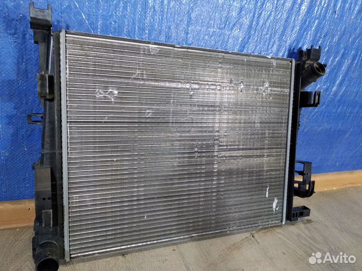 Радиатор двс Renault Logan 2 2014