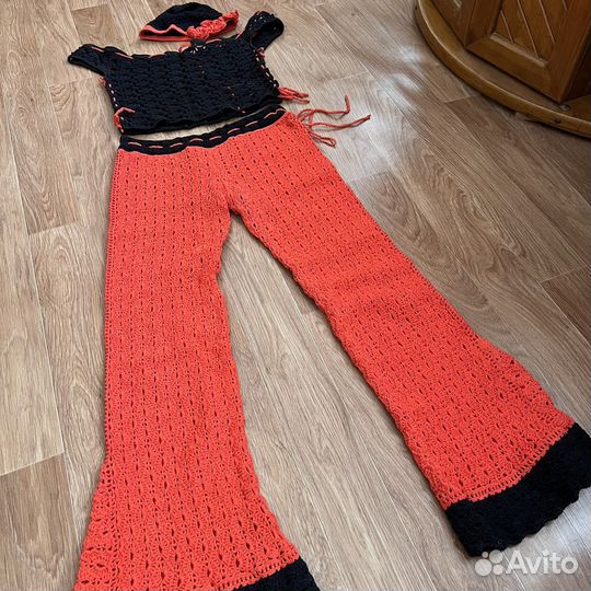 Вязаный костюм