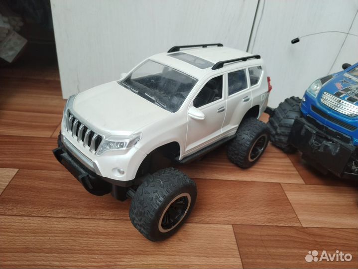 Машинки игрушки